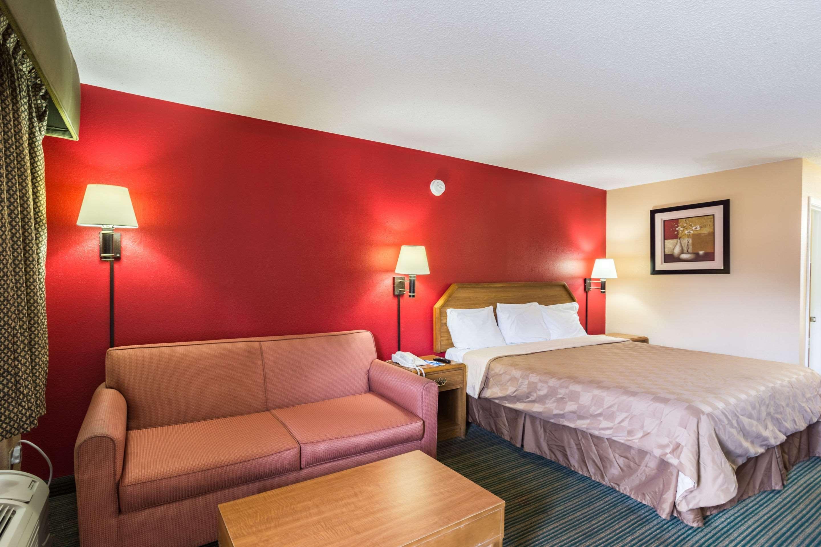 Rodeway Inn Hazlehurst Ngoại thất bức ảnh